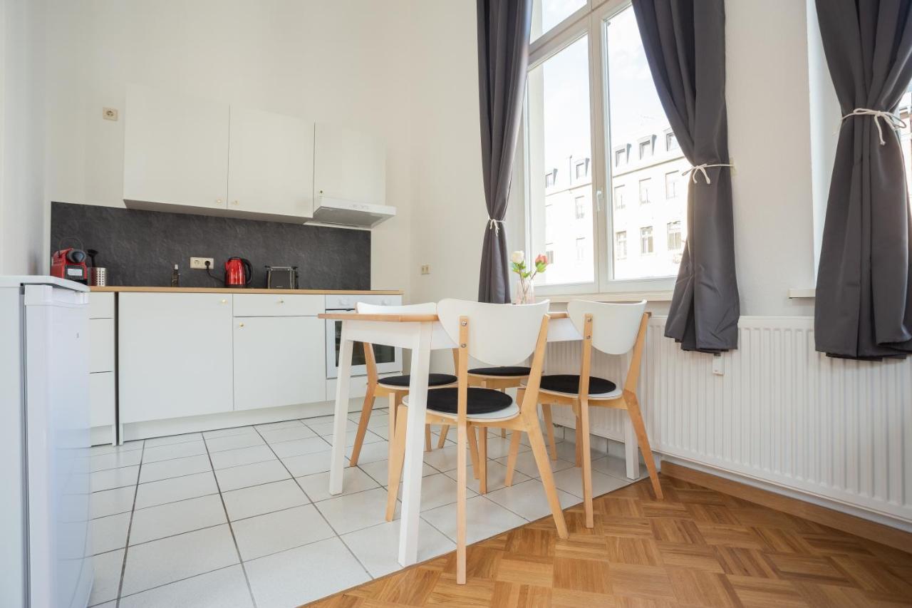 Fullhouse - Halle - M29 Apartments Bagian luar foto