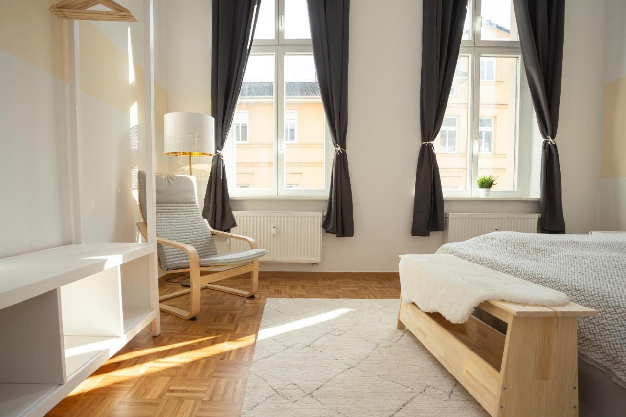 Fullhouse - Halle - M29 Apartments Bagian luar foto