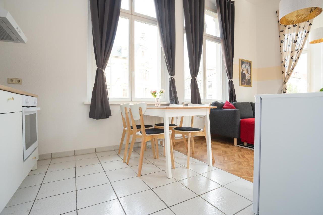 Fullhouse - Halle - M29 Apartments Bagian luar foto
