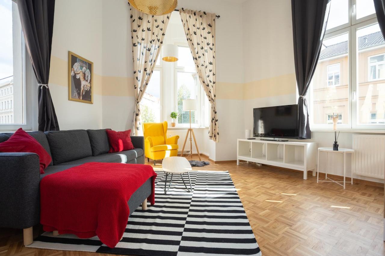 Fullhouse - Halle - M29 Apartments Bagian luar foto