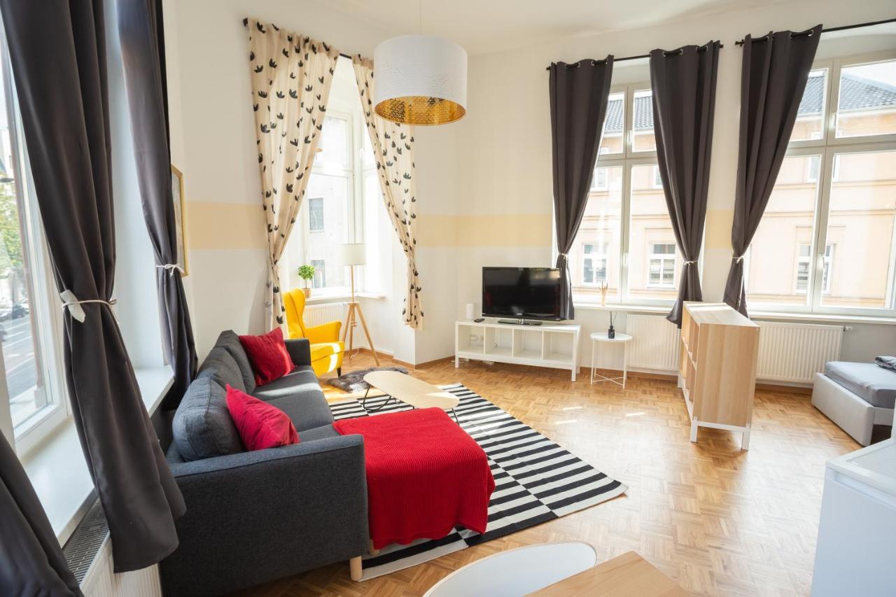 Fullhouse - Halle - M29 Apartments Bagian luar foto