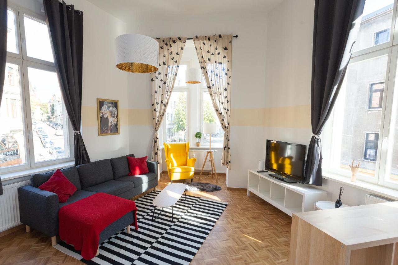 Fullhouse - Halle - M29 Apartments Bagian luar foto
